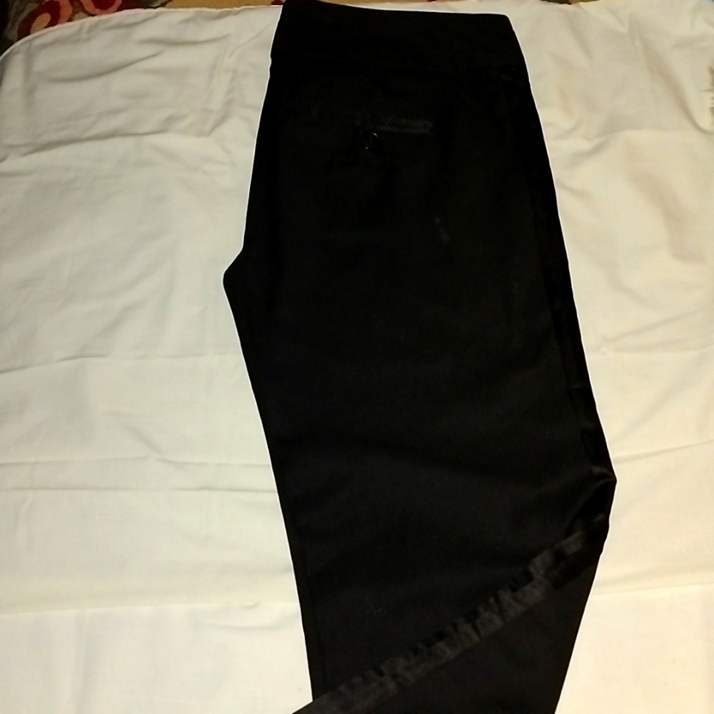 Women's wide leg tuxedo pant